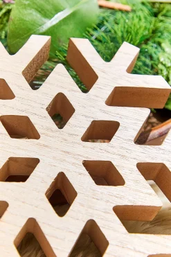 9" Wood Snowflake