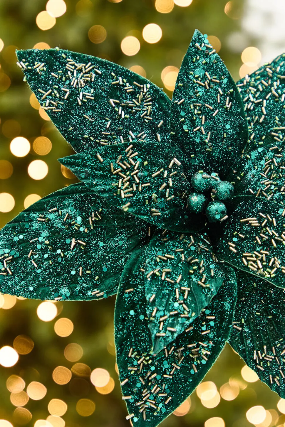 19" x 14" Emerald Green Poinsettia Stem