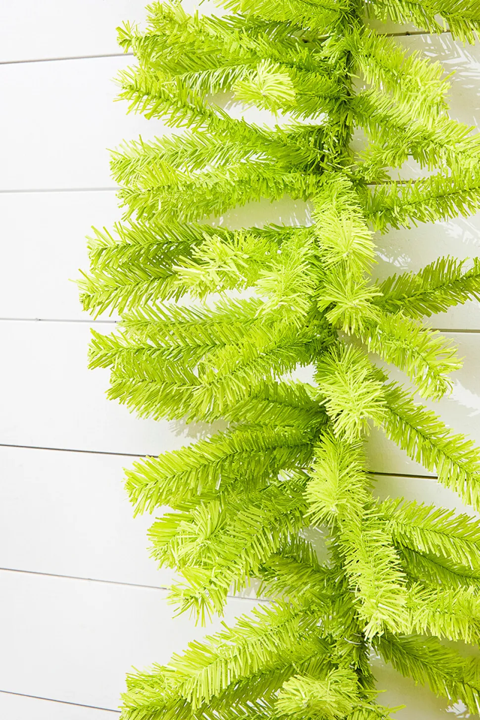 9' x 14" Lime Green Garland