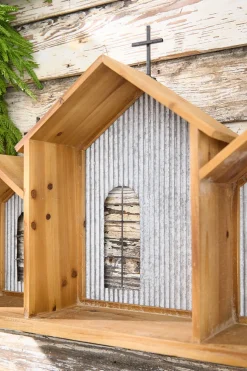 20” x 29” Rustic Wood & Metal Creche