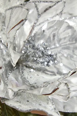 22" x 11" Silver Flower Metallic Stem