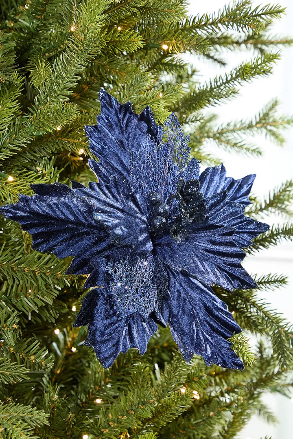 20" x 12" Velvet Glitter Poinsettia - Navy