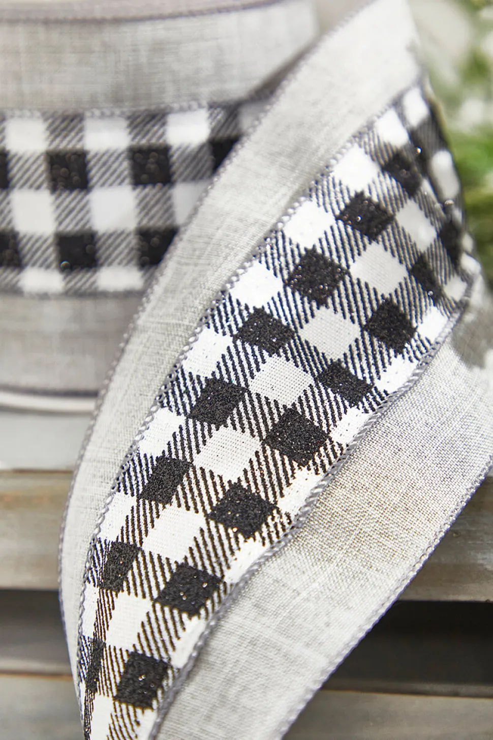 4” x 10 Yard Metallic Check Solid Edge Wired Ribbon