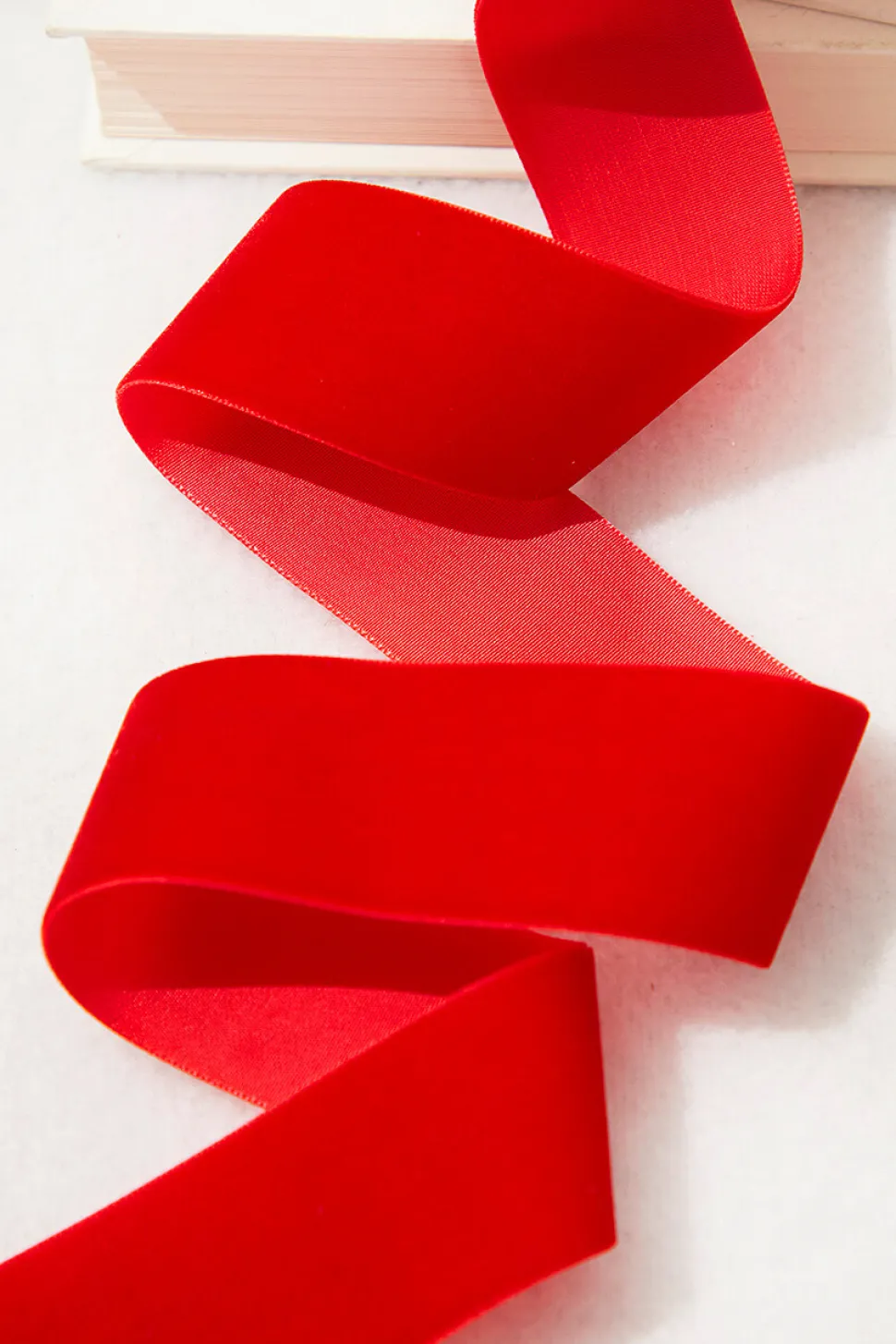 1.5" x 10 Yard Red Unwired Velvet Ribbon
