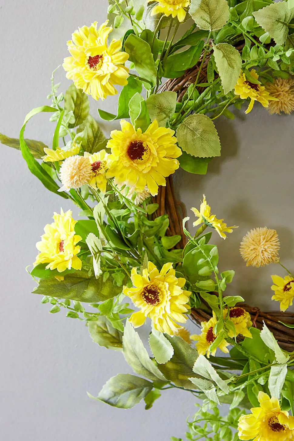 24" Yellow Mixed Gerbera Daisy Wreath